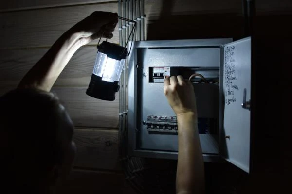 S.E.G ELECTRICITE -Urgence dépannage électrique 24h/24 à Paris